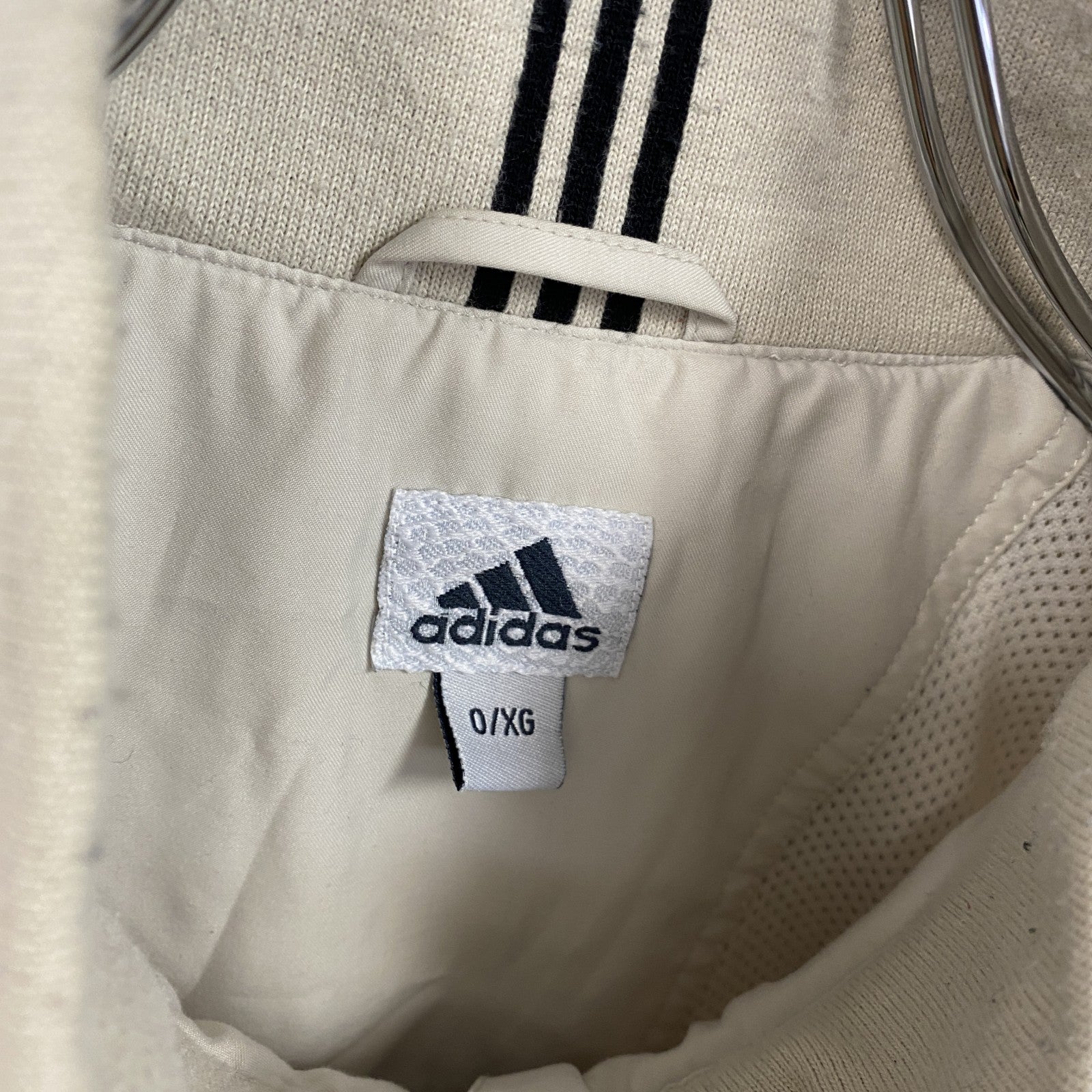 adidas　アディダス　プルオーバーベスト　ハーフジップ　アイボリー　O/XGサイズ