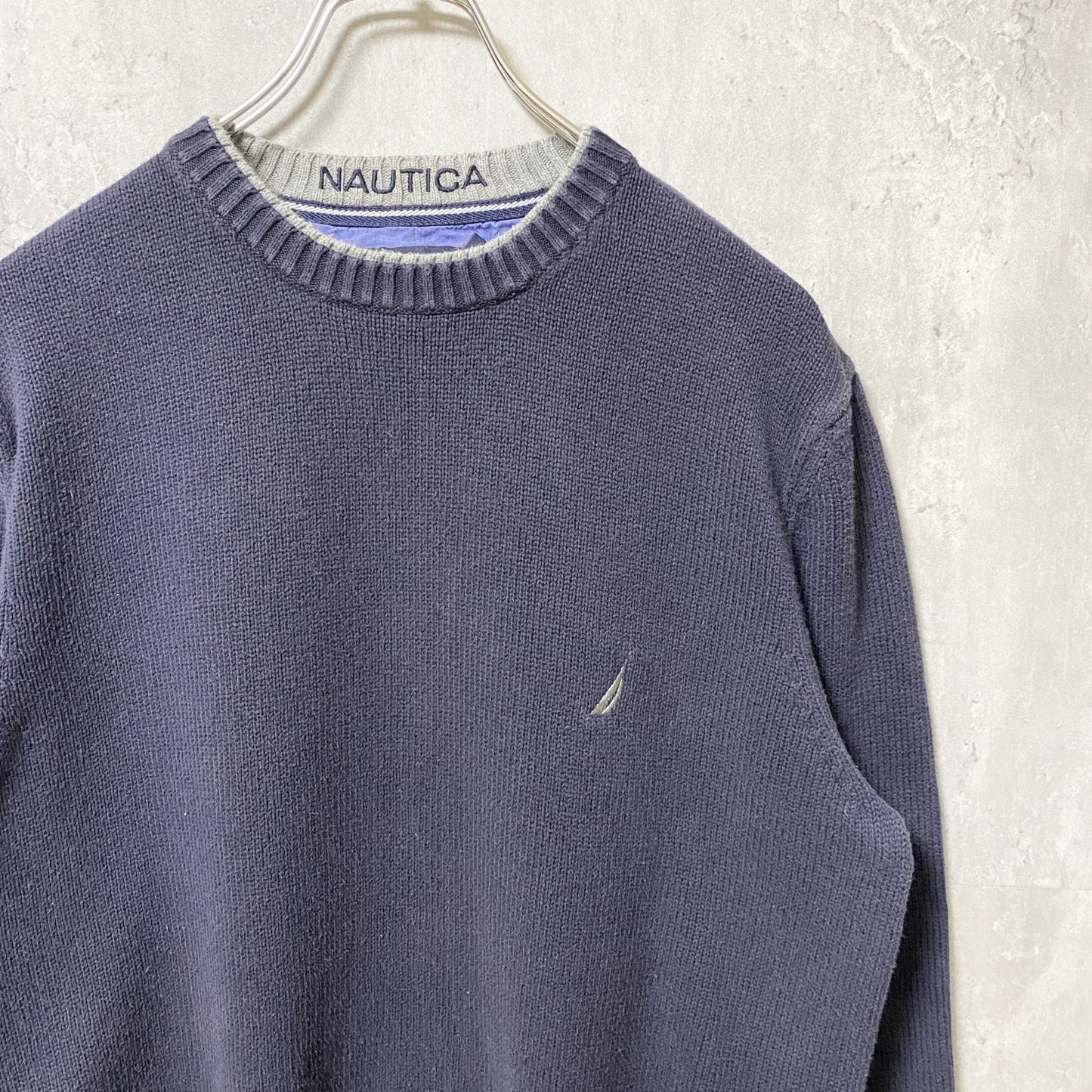 古着　used　NAUTICA ノーティカ　長袖ニット　セーター　ロゴ刺繍　ワンポイント　ネイビー　クルーネック　Mサイズ