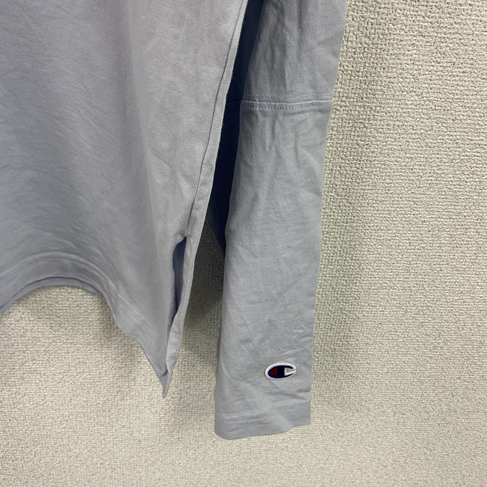 Champion　チャンピオン　長袖プリントTシャツ/ロンT　デカロゴ　刺繍ロゴ　水色　ライトブルー　FREEサイズ