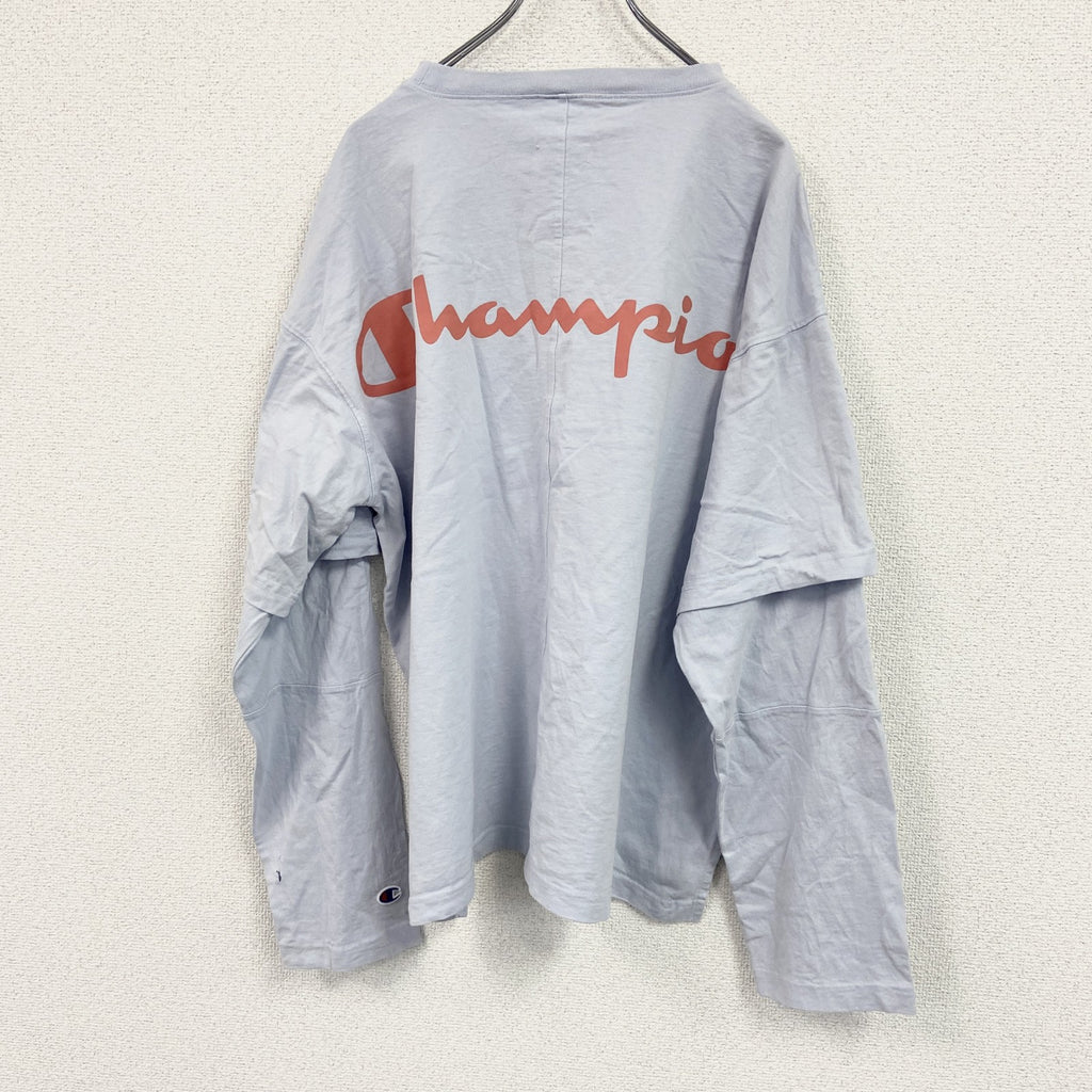 Champion　チャンピオン　長袖プリントTシャツ/ロンT　デカロゴ　刺繍ロゴ　水色　ライトブルー　FREEサイズ