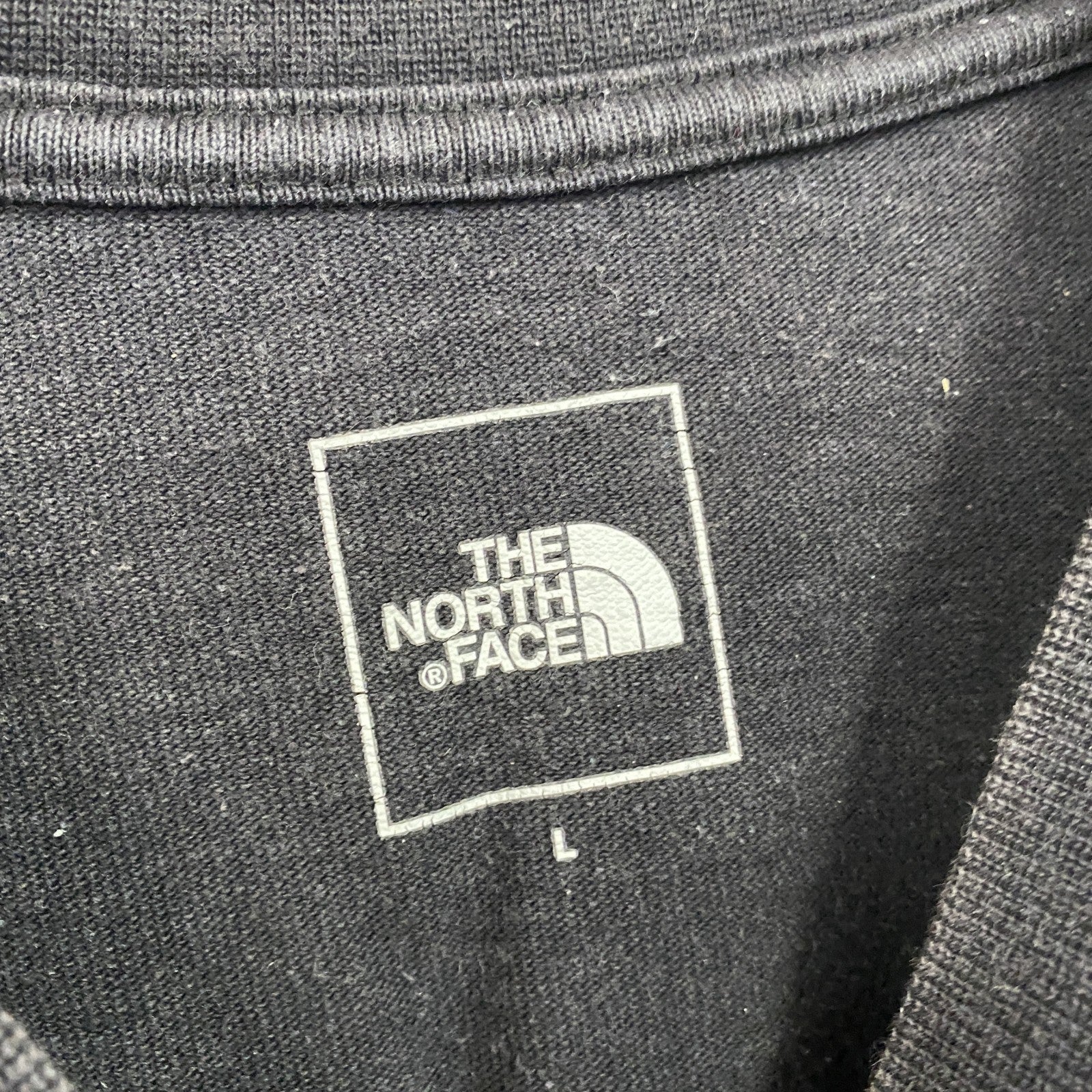 THE NORTH FACE　ザ・ノースフェイス　半袖Tシャツ　刺繍ロゴ　フェード　ワンポイント　黒　ブラック　Lサイズ