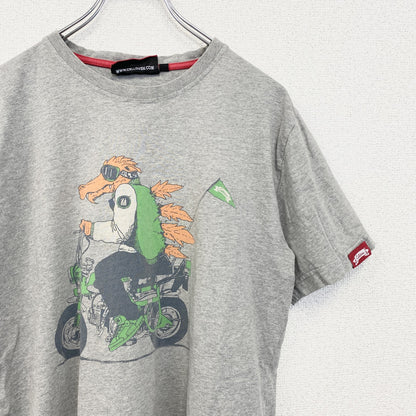 古着 used　Celldusn　半袖プリントTシャツ　クルーネック　レトロデザイン　　バイク　グレー　灰色　Mサイズ