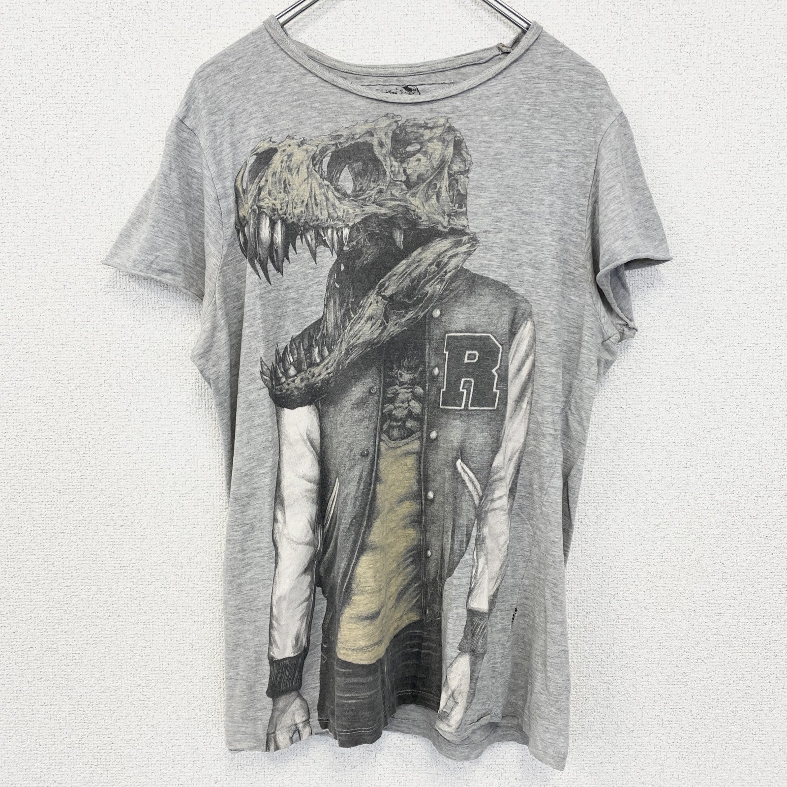 古着 used　LARGE　半袖プリントTシャツ　レトロデザイン　ティラノサウルス　恐竜　クルーネック　灰色　グレー