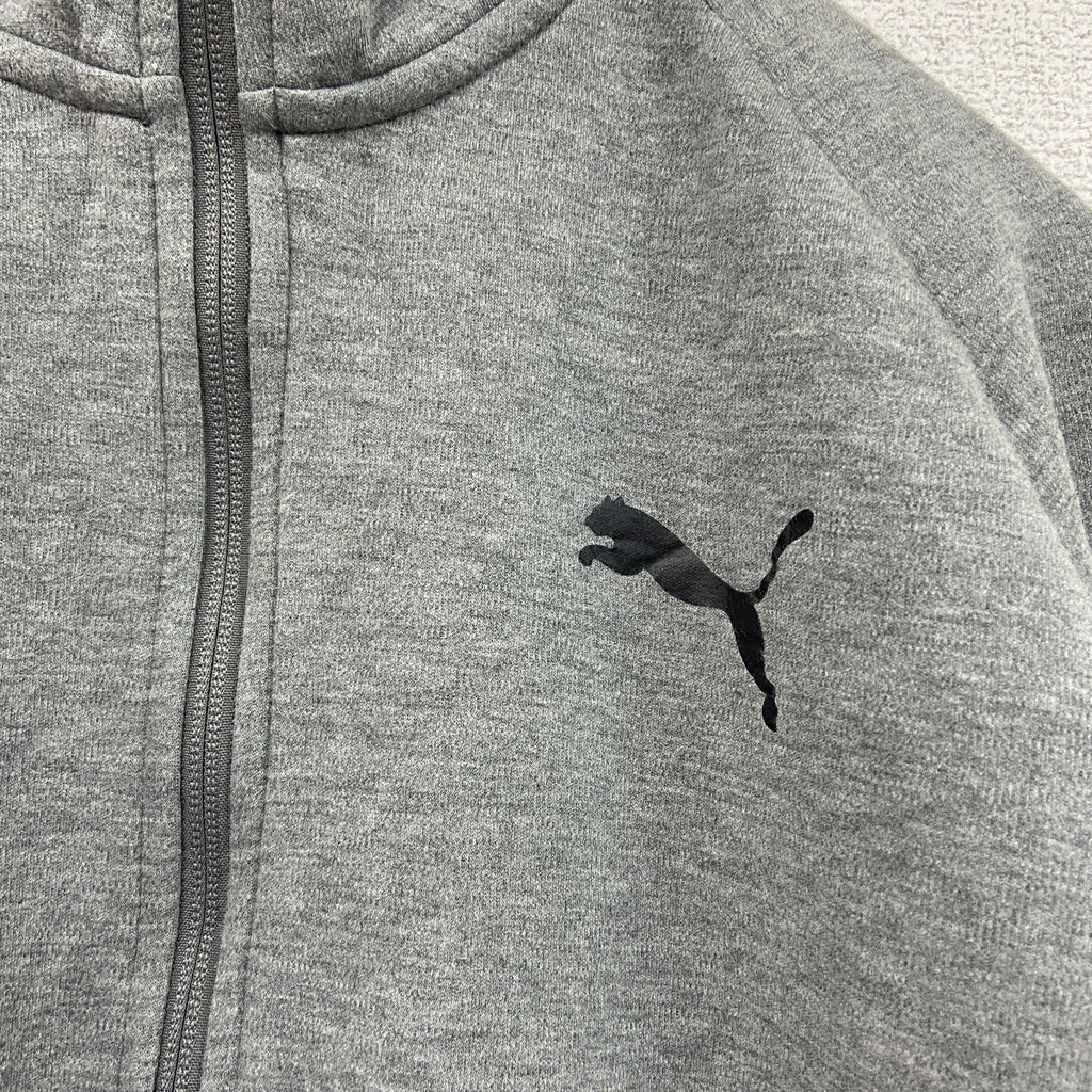 PUMA　プーマ　トラックジャケット/ジャージ　灰色　グレー　Ｍサイズ