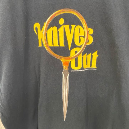 古着 used　半袖ムービープリントTシャツ　Knives Out　クルーネック　レトロデザイン　黒　ブラック　Mサイズ
