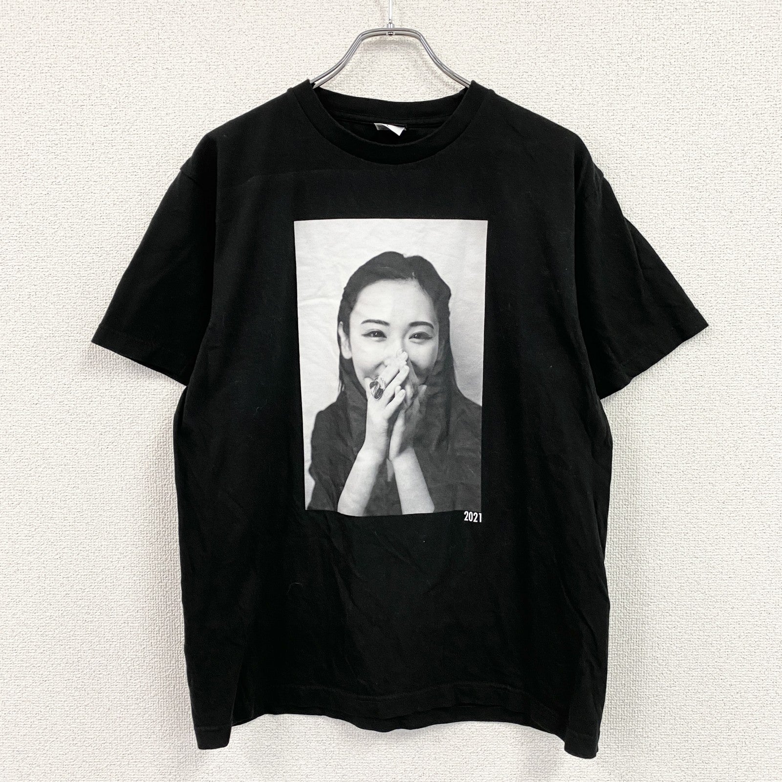 生駒里奈　Ground Y　半袖プリントフォトTシャツ　黒　ブラック　Lサイズ