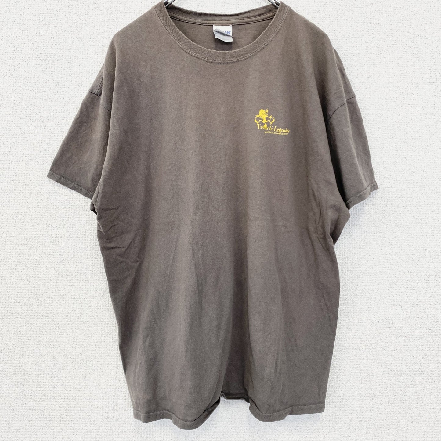 古着 used　GILDAN ギルダン　半袖プリントTシャツ　クルーネック　レトロデザイン　ブラウン　バックプリント　XLサイズ