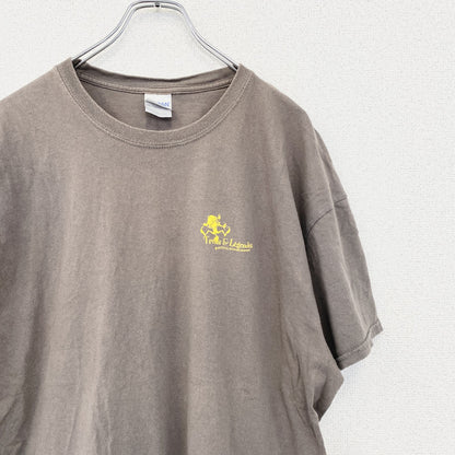 古着 used　GILDAN ギルダン　半袖プリントTシャツ　クルーネック　レトロデザイン　ブラウン　バックプリント　XLサイズ