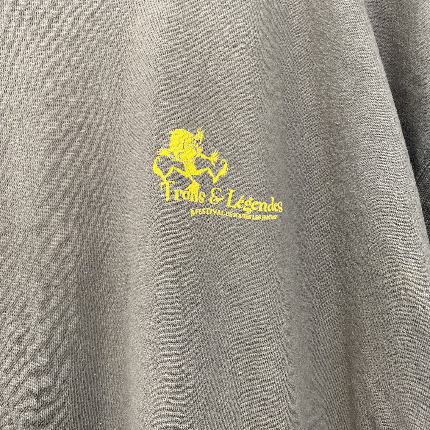 古着 used　GILDAN ギルダン　半袖プリントTシャツ　クルーネック　レトロデザイン　ブラウン　バックプリント　XLサイズ
