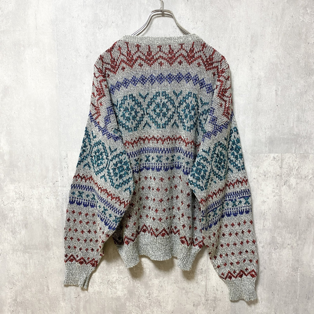 古着 used　長袖総柄ニット　セーター　ビックシルエット　クルーネック　ジャガード　秋冬服　マトンスリーブ　XLサイズ