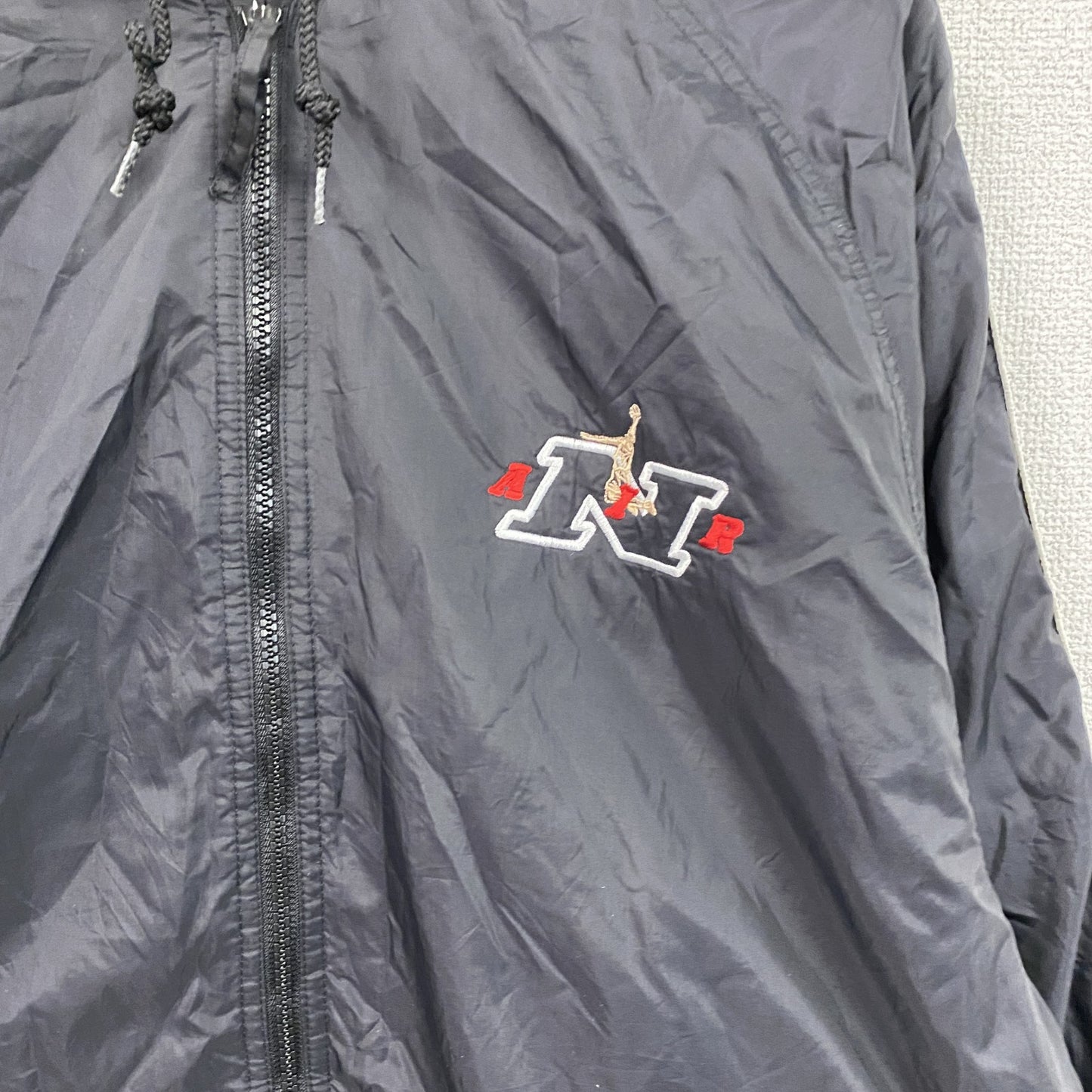 SFO　フルジップナイロンジャケット　フード　黒　ブラック　Sサイズ　