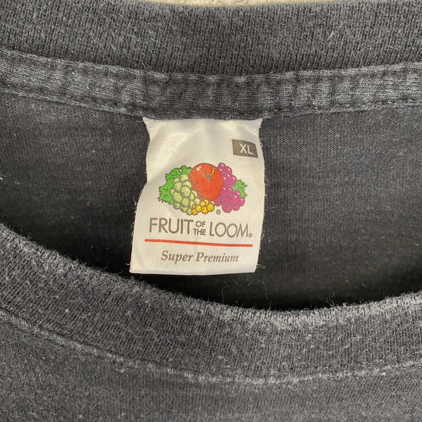 古着 used　FRUIT OF THE LOOM　半袖プリントTシャツ　Nightwish　レトロデザイン　黒　XLサイズ