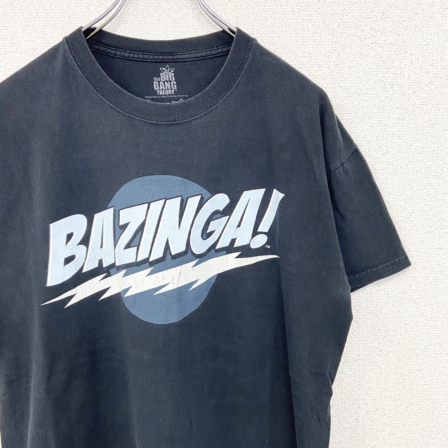 古着 used　the BIG BANG THEORY　半袖プリントTシャツ　BAZINGA！　クルーネック　黒　Mサイズ