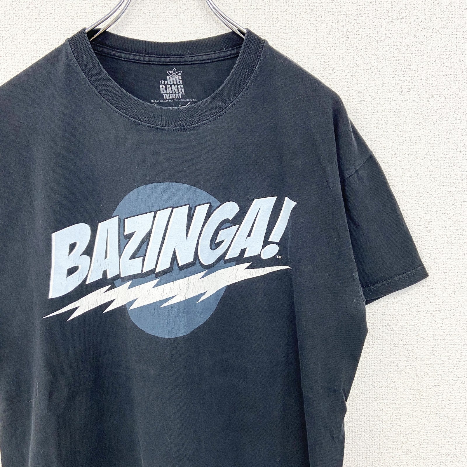 古着 used　the BIG BANG THEORY　半袖プリントTシャツ　BAZINGA！　クルーネック　黒　Mサイズ