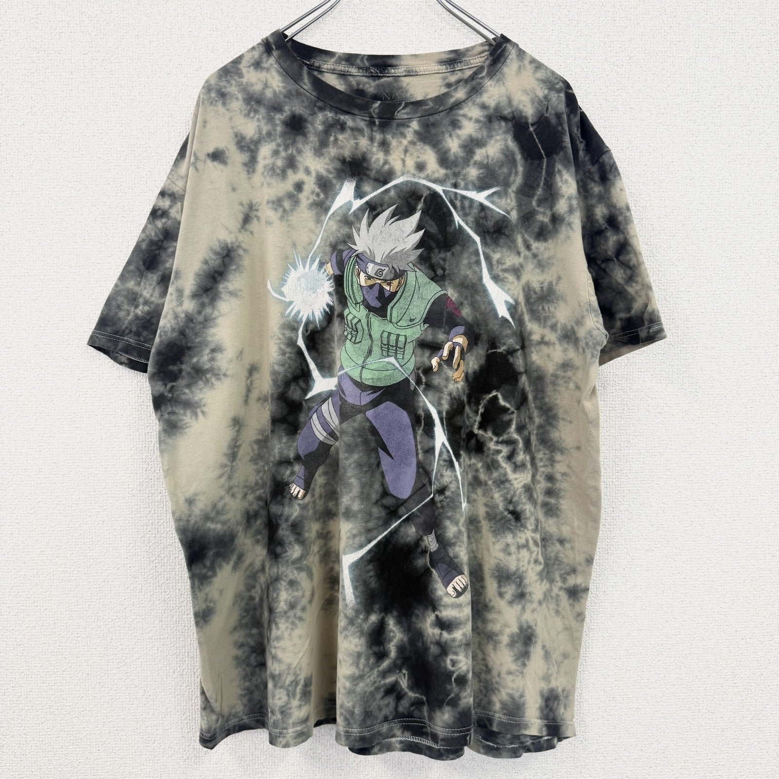 古着 used　ナルト　NARUTO　半袖アニメプリントTシャツ　クルーネック　はたけカカシ　レトロデザイン　タイダイ　Lサイズ