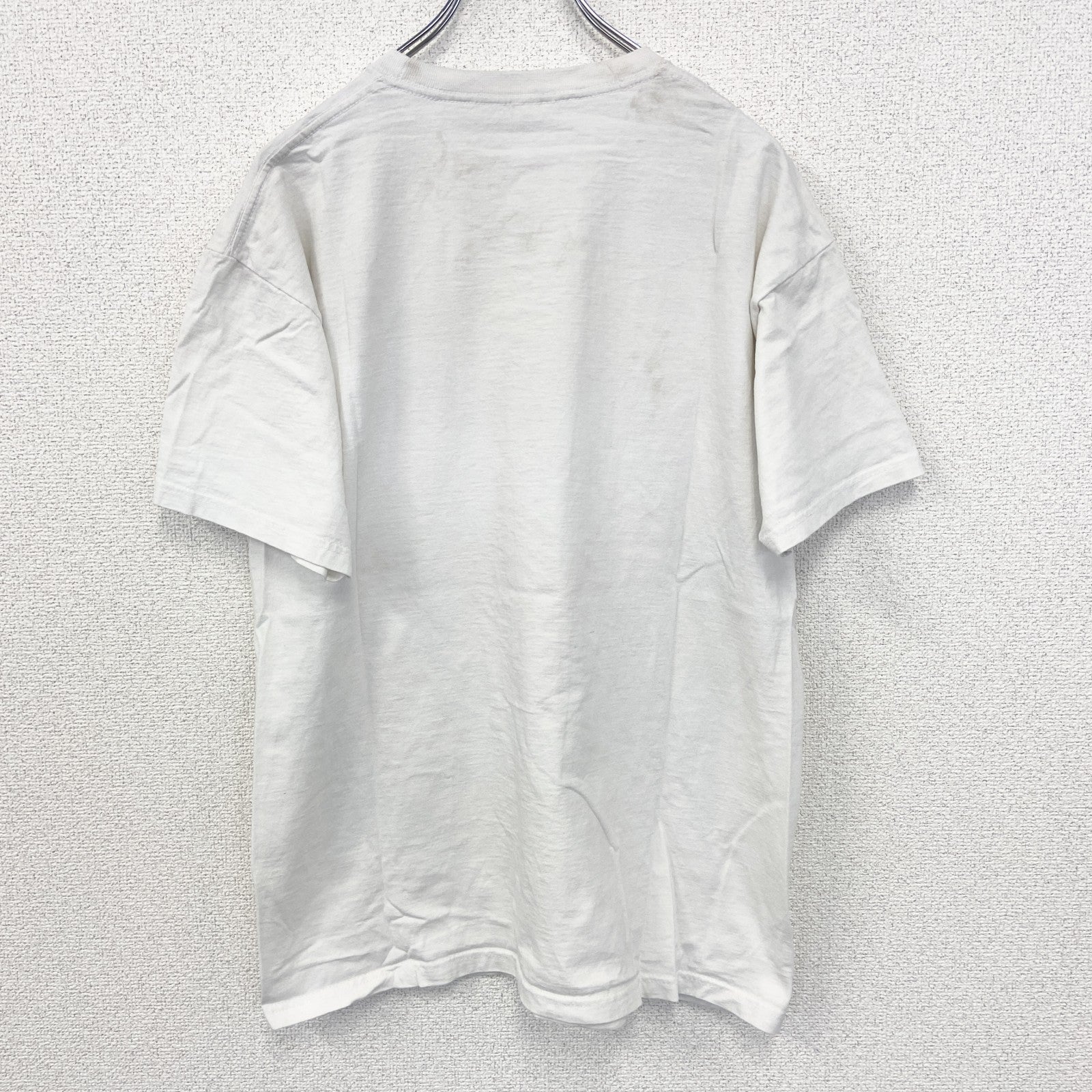 古着 used　FRUIT OF THE LOOM　半袖プリントTシャツ　個性的デザイン　春夏服　クルーネック　白　Lサイズ