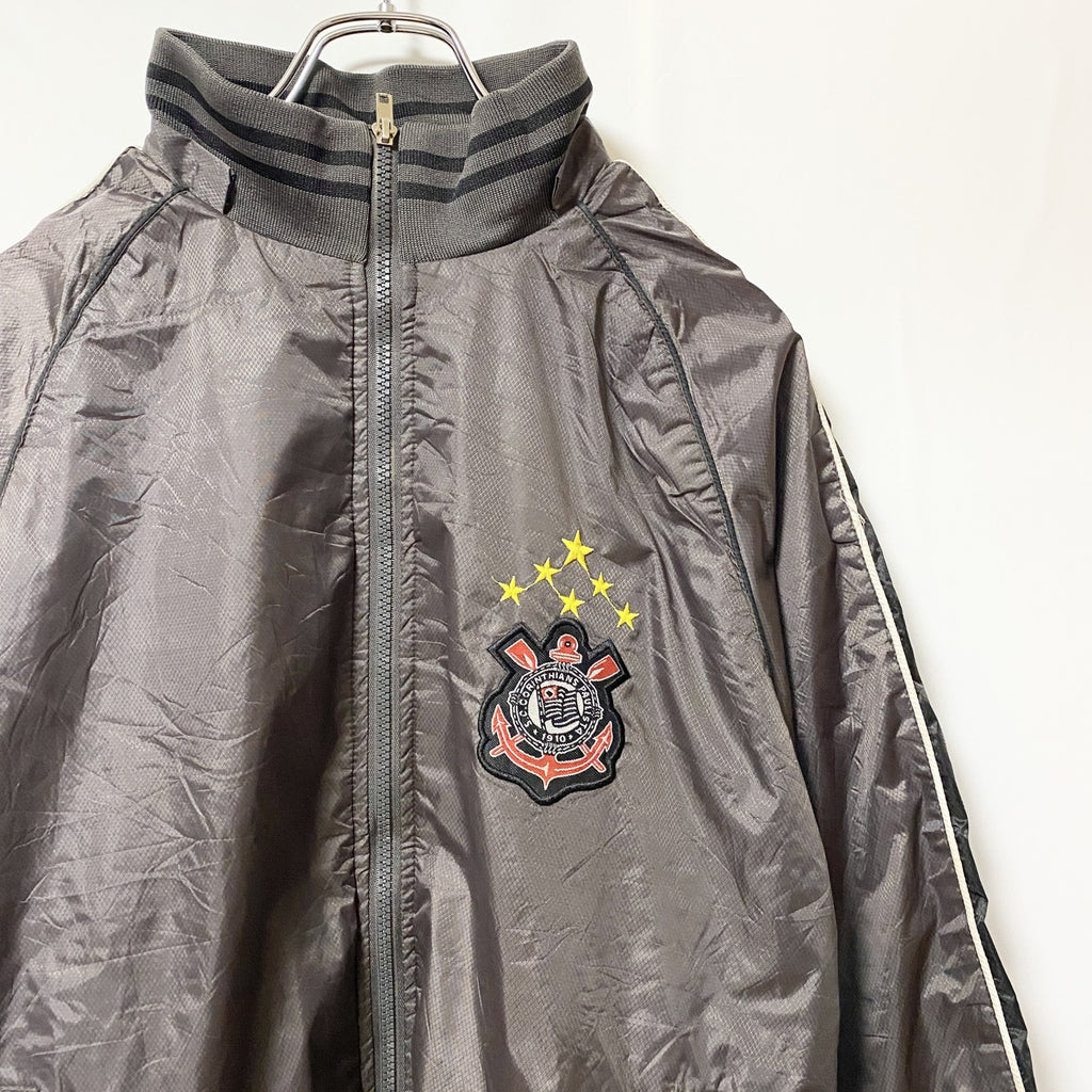 古着 used　コリンチャンス　長袖ハイネックフルジップブルゾン　ポイント刺繡ワッペンジャンパー　ブラウン　レトロデザイン