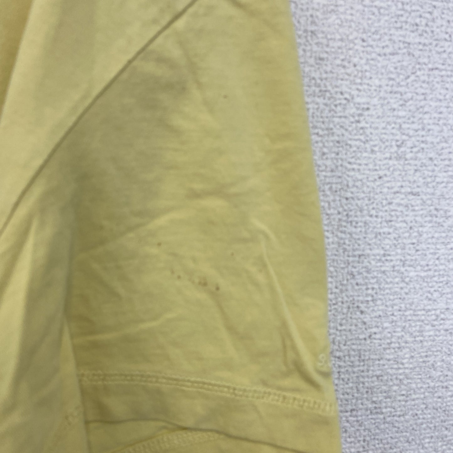 古着 used　LIVING CASUAL　半袖プリントTシャツ　REAL FASHION　クルーネック　黄色　XXLサイズ