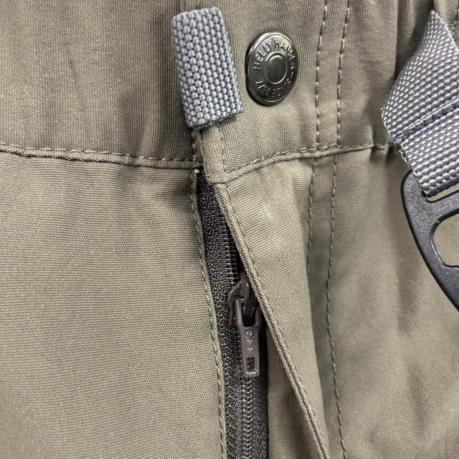 HELLY HANSEN　へリーハンセン　ハーフパンツ/ショートパンツ　ジップフライ　茶　ブラウン　Lサイズ