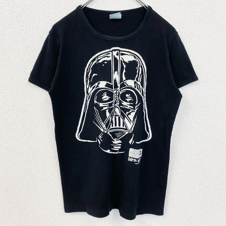 古着 used　STARWARS　スターウォーズ　半袖キャラクタープリントTシャツ　ダースベイダー　黒　ブラック　Mサイズ