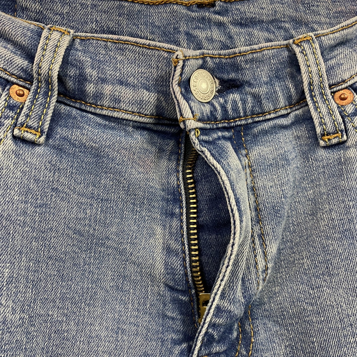 Levi’s　リーバイス　511　デニムパンツ/ジーンズ　ジップフライ　縦落ち　インディゴ　W31サイズ