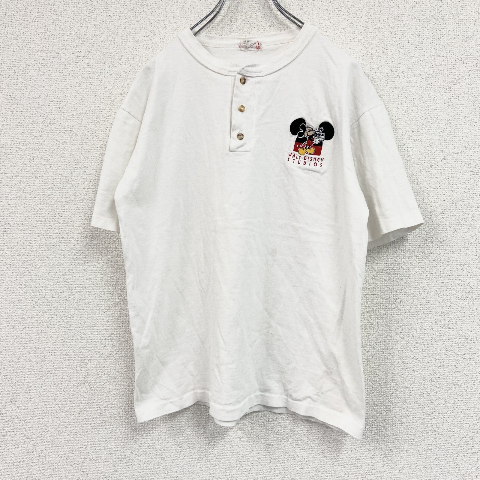 半袖ワッペン刺繡Tシャツ　ヘンリーネック　Mickey　ミッキー　白　ホワイト　Sサイズ