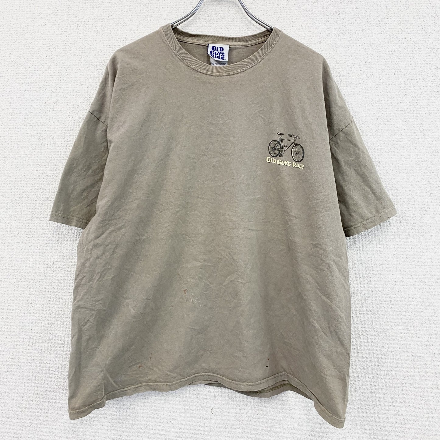 OLD GUYS RULE　半袖プリントTシャツ　ベージュ　2XLサイズ