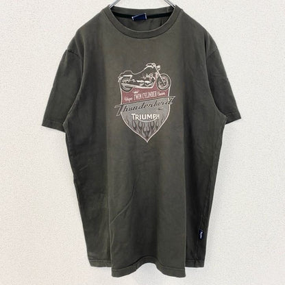 古着 used　TRIUMPH　トライアンフ　モーターサイクル　半袖プリントTシャツ　バイク　レトロデザイン　XLサイズ