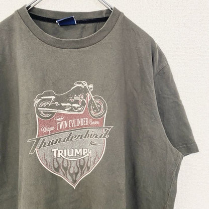 古着 used　TRIUMPH　トライアンフ　モーターサイクル　半袖プリントTシャツ　バイク　レトロデザイン　XLサイズ