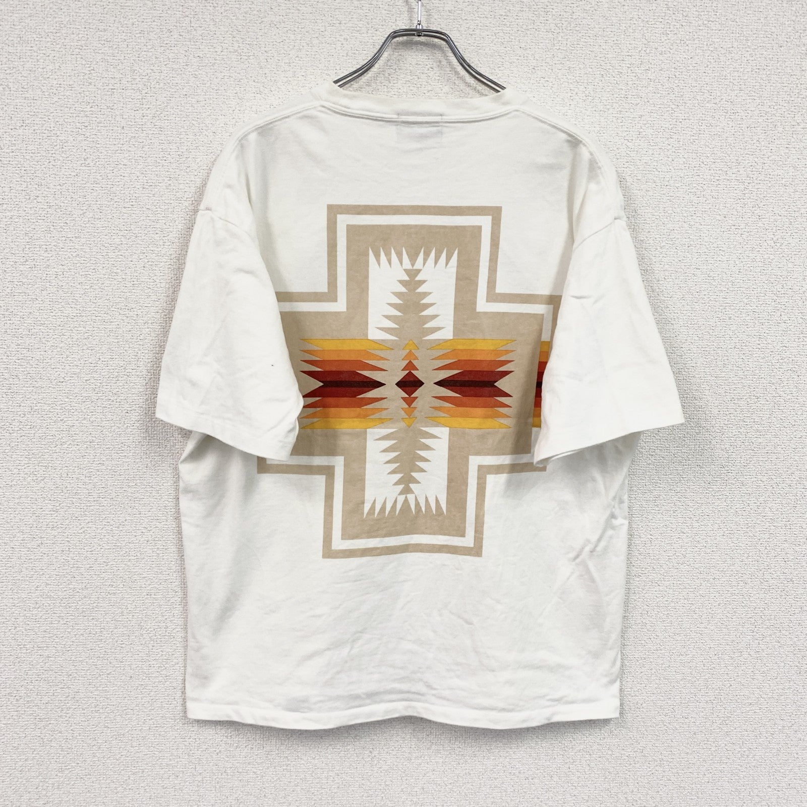 PENDLETON　ペンドルトン　半袖プリントTシャツ　シングルステッチ　ネイティブアメリカン柄　白　ホワイト　Lサイズ
