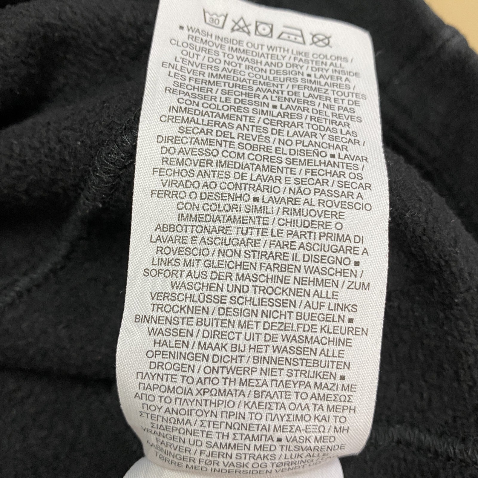 NIKE　ナイキ　長袖ハーフジップジャケット　黒　ブラック　XSサイズ