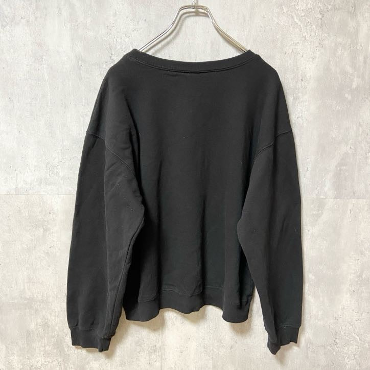 古着 used　MUSIC TELEVISION　長袖プリントスウェット　トレーナー　黒　ブラック　クルーネック　秋冬服
