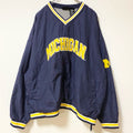 古着 used　TEAM ATHLETICS　長袖ナイロンプルオーバー　刺繍デザイン　ミシガン州　ビッグシルエット　XXLサイズ