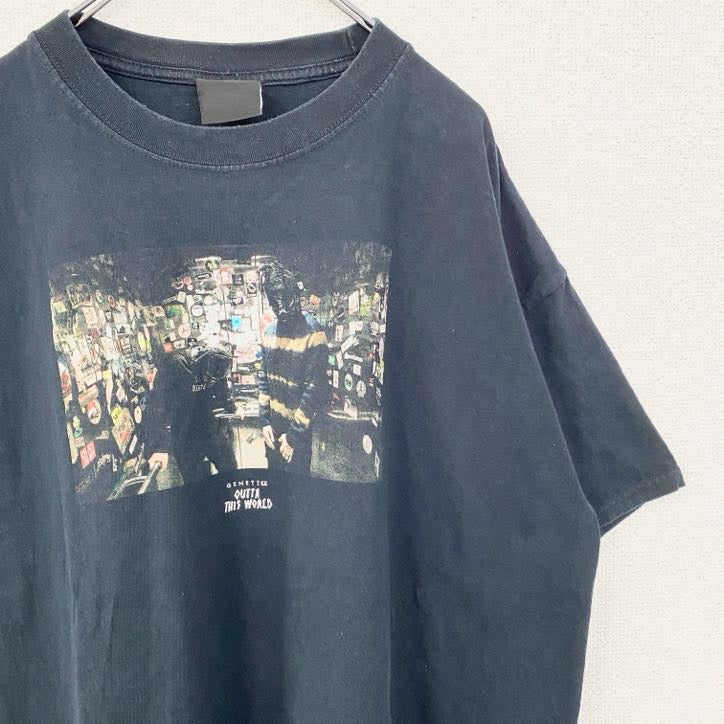 古着 used　OUTTA THIS WORLD　半袖フォトプリントTシャツ　クルーネック　黒　ブラック　春夏服　XLサイズ