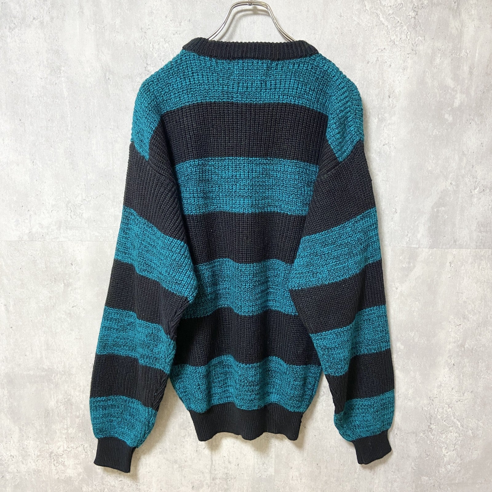 ～90s　SWEATER GRAPHIX　アクリルボーダーニット/セーター　ヴィンテージ　水色　黒　Mサイズ