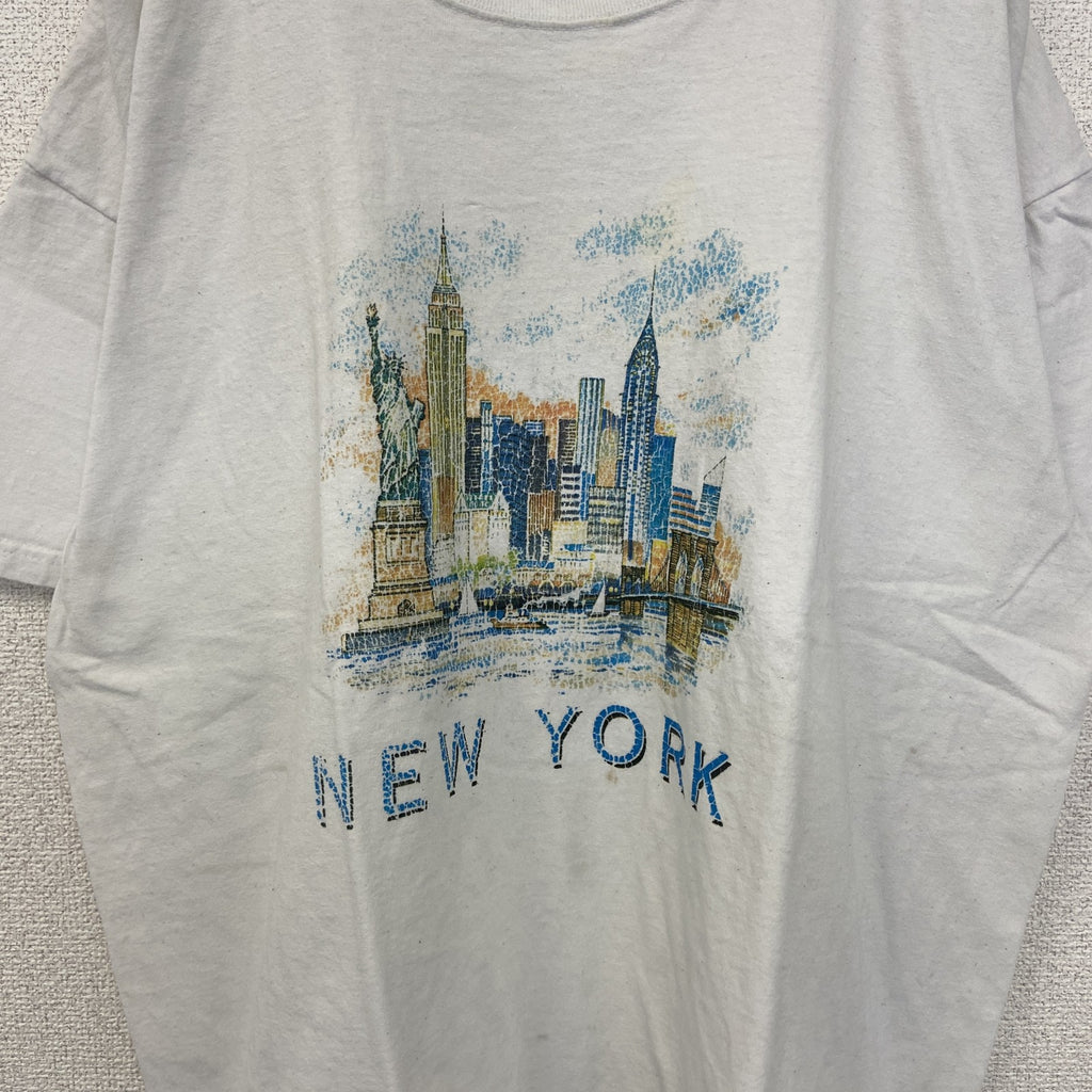 古着 used　FRUIT OF THE LOOM　半袖プリントＴシャツ　ニューヨーク　カジュアル　クルーネック　白　XLサイズ