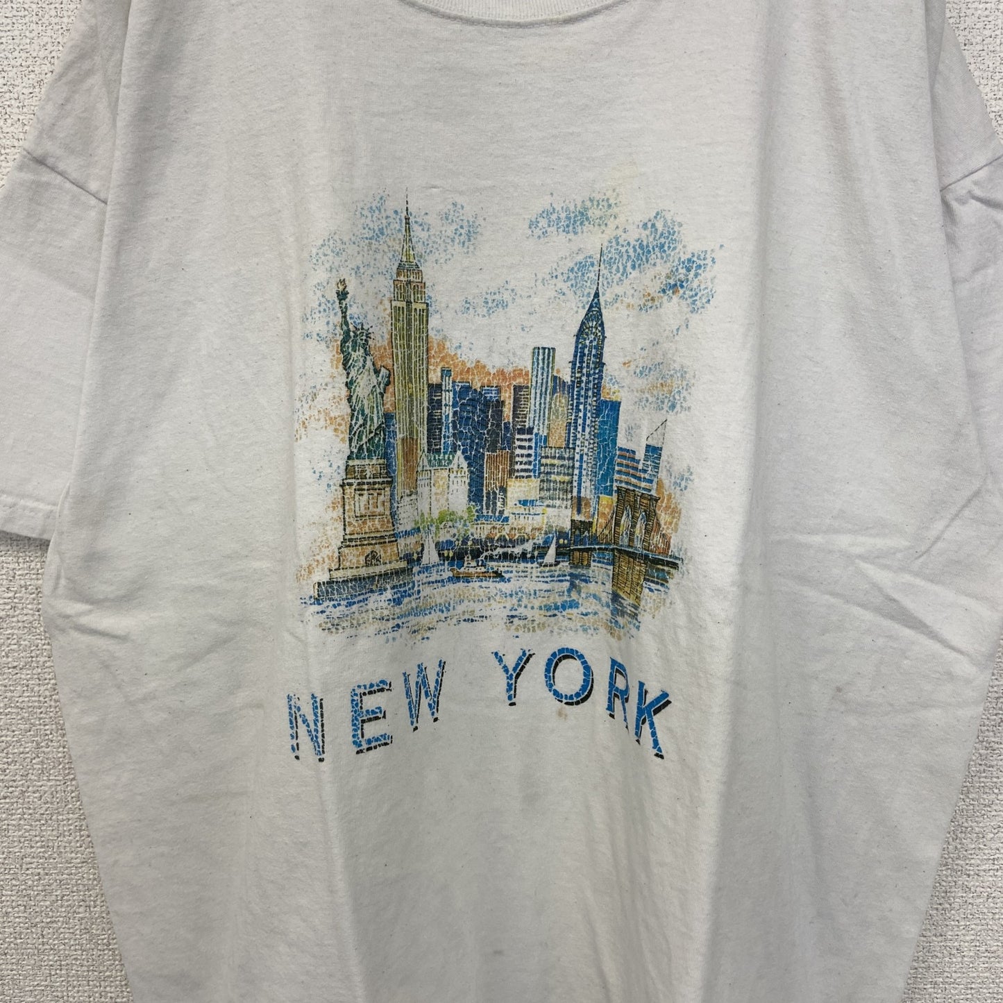 古着 used　FRUIT OF THE LOOM　半袖プリントＴシャツ　ニューヨーク　カジュアル　クルーネック　白　XLサイズ