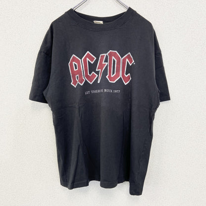古着 used　H&M　エイチ & エム　AC/DC　半袖バンドプリントTシャツ　カジュアルデザイン　クルーネック　黒　Mサイズ