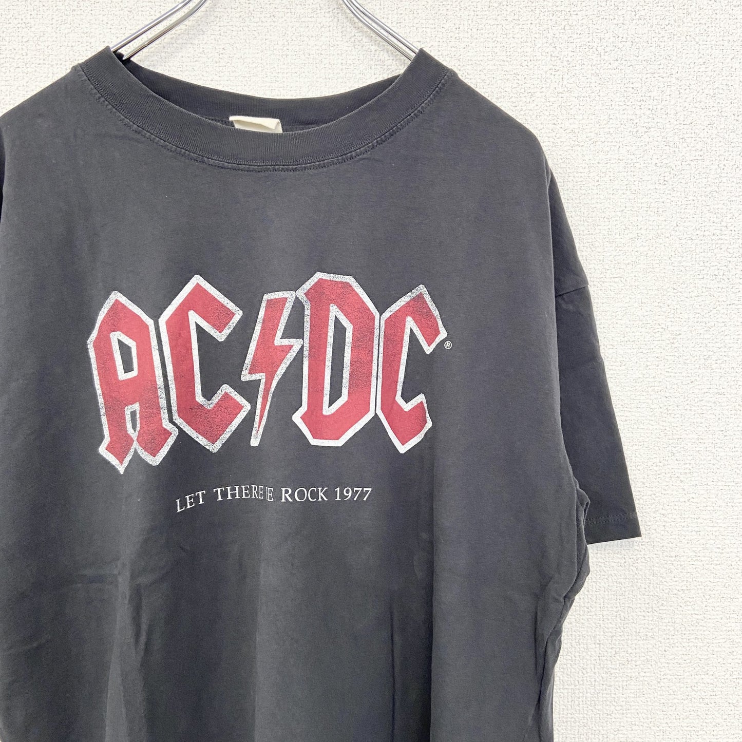 古着 used　H&M　エイチ & エム　AC/DC　半袖バンドプリントTシャツ　カジュアルデザイン　クルーネック　黒　Mサイズ