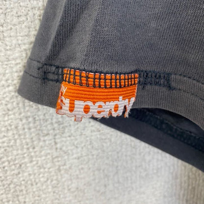 古着 used　SuperDry　極度乾燥　半袖プリントTシャツ　レトロデザイン　クルーネック　灰　グレー　Sサイズ