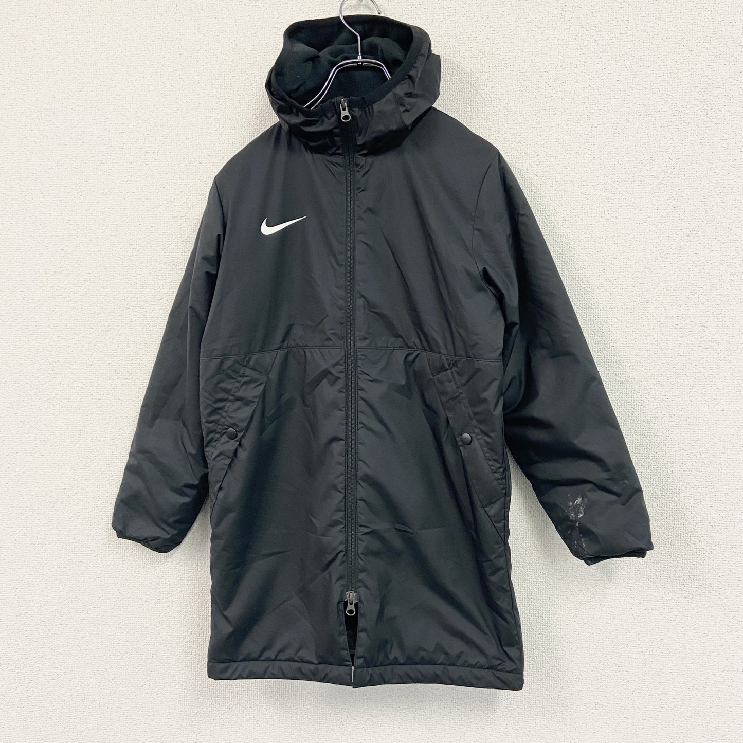 NIKE　ナイキ　ベンチコート/フーディー　プリントロゴ　黒　ブラック　Mサイズ