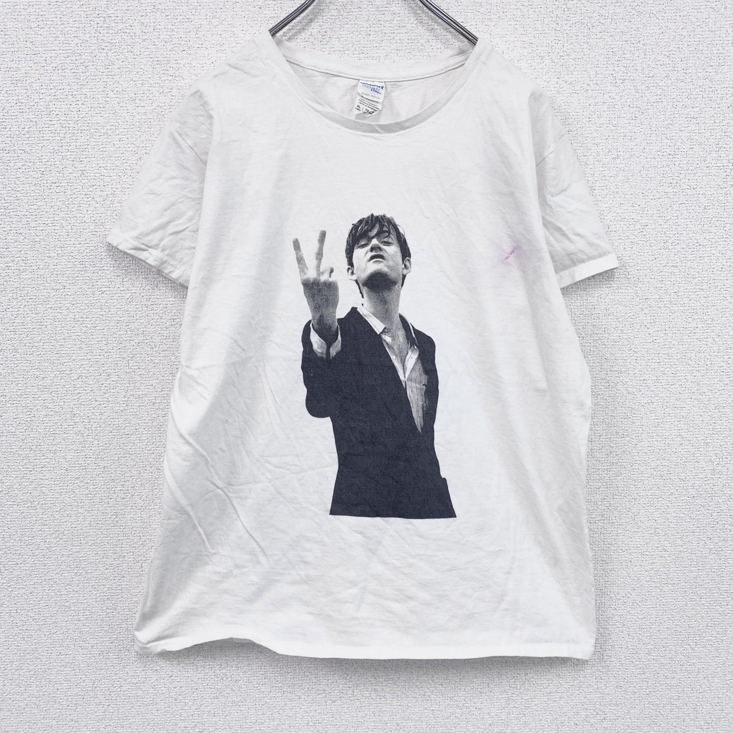 GILDAN　ギルダン　ジャーヴィスコッカー　半袖プリントTシャツ　バンドＴ　白　ホワイト　XLサイズ