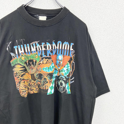 古着 used　ノーブランド　半袖プリントTシャツ　IT　ペニー ワイズ　個性的デザイン　クルーネック　黒　ブラック　Lサイズ