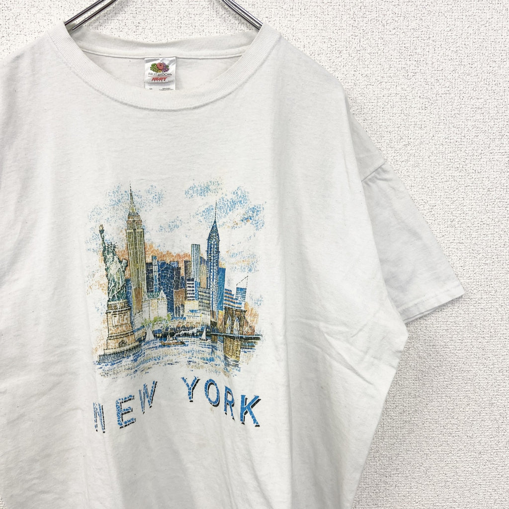 古着 used　FRUIT OF THE LOOM　半袖プリントＴシャツ　ニューヨーク　カジュアル　クルーネック　白　XLサイズ
