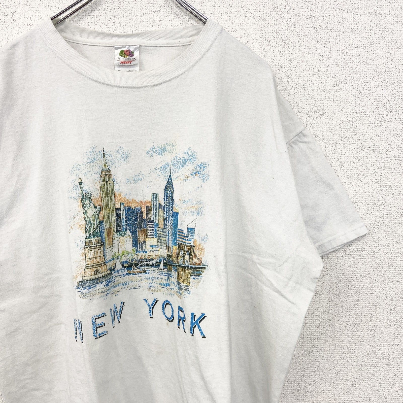 古着 used　FRUIT OF THE LOOM　半袖プリントＴシャツ　ニューヨーク　カジュアル　クルーネック　白　XLサイズ