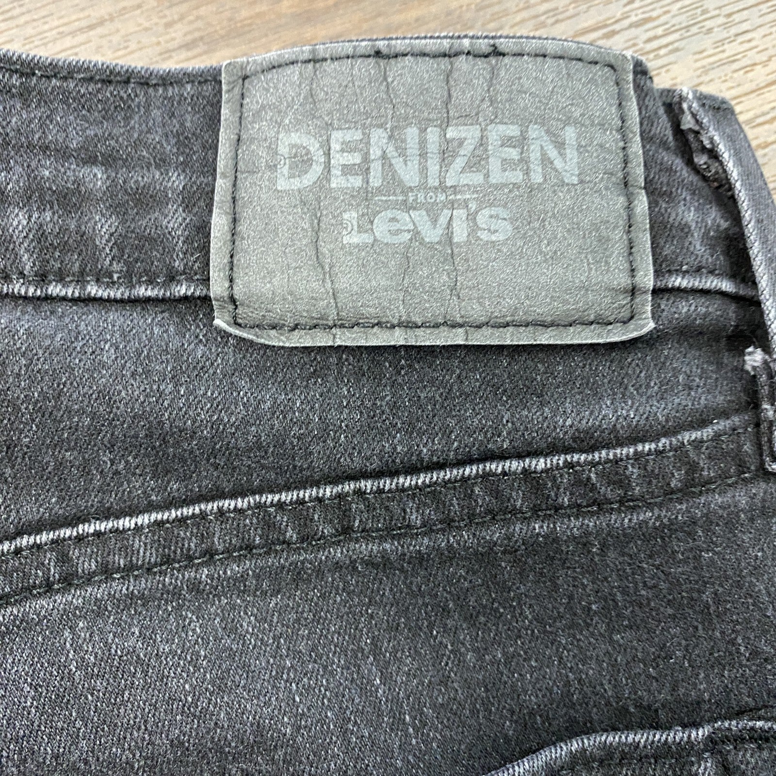 Levi’s　リーバイス　DENIZEN　ブラックデニムパンツ/ジーンズ　ジップフライ　黒　ブラック　W32サイズ