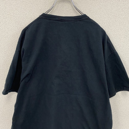 PORTandCOMPANY　ALEXANDRIA　半袖プリントTシャツ　カレッジプリント　黑　ブラック　XLサイズ