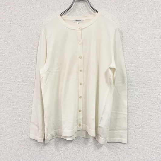 pierre cardin　ピエール カルダン　クルーネックニットカーディガン　ベージュ　42サイズ