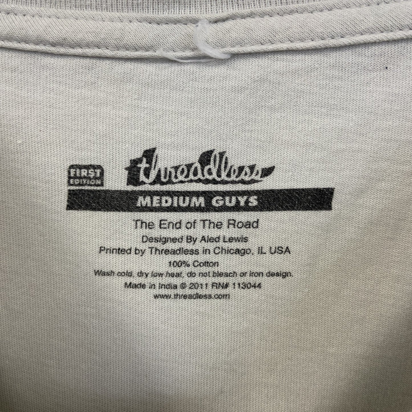 threaddless　半袖プリントゲームTシャツ　ゾンビサバイバル　灰色　グレー　Mサイズ