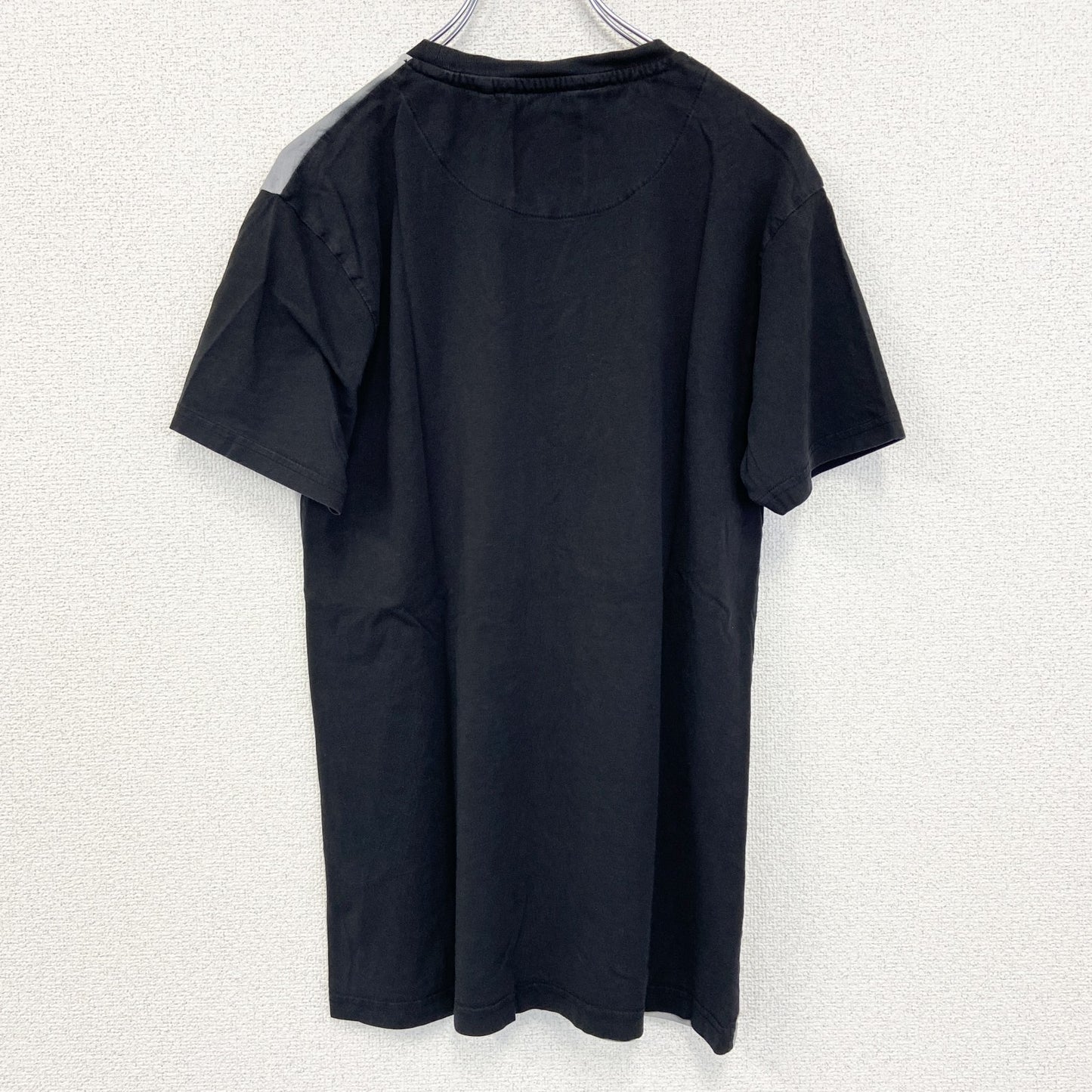 古着 used　FABRIC ファブリック　半袖ビッグプリントTシャツ　女性　クルーネック　黒　ブラック　レトロ　Lサイズ